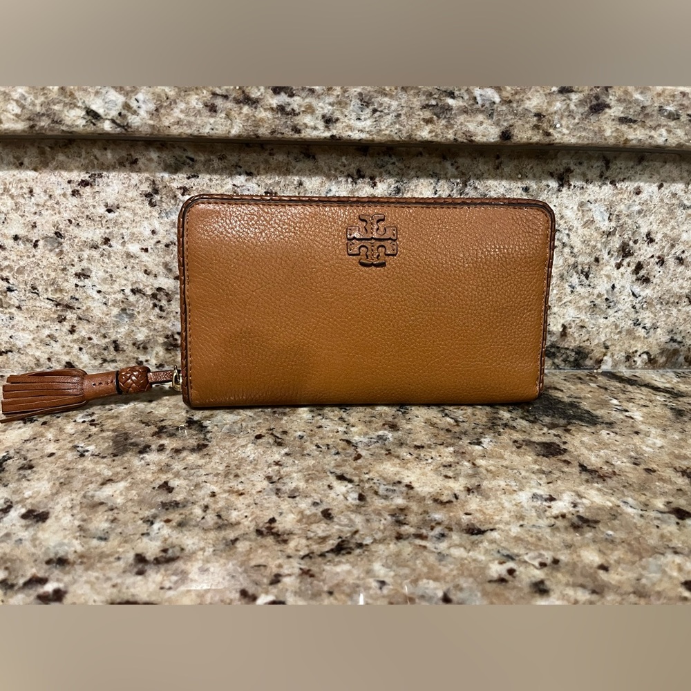 TORY BURCH WALLET